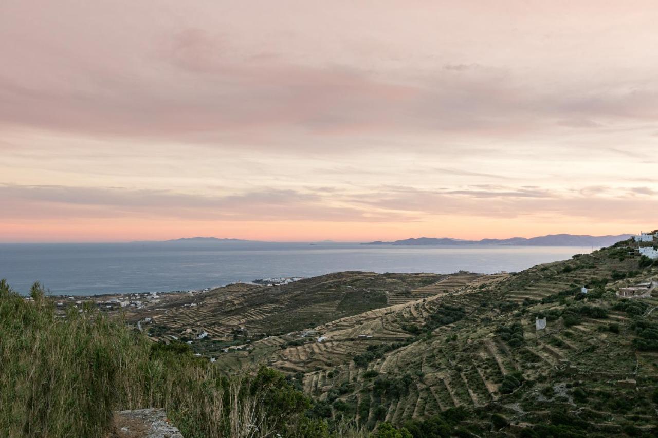 Tinos Dove Suites Triandáros Exterior foto
